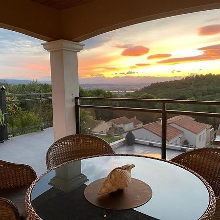 Villa De Vacances Le Teil Ngoại thất bức ảnh